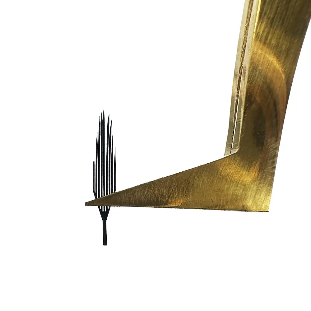 ciglia singola piuma.webp