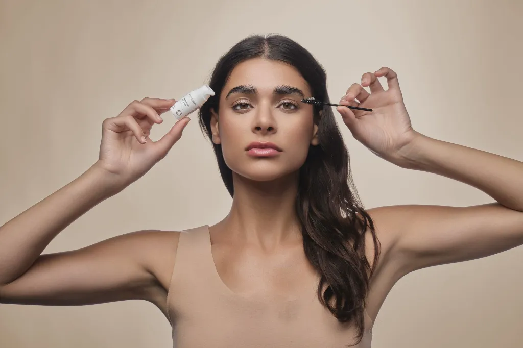 alice orizzontale_BEIGE.webp